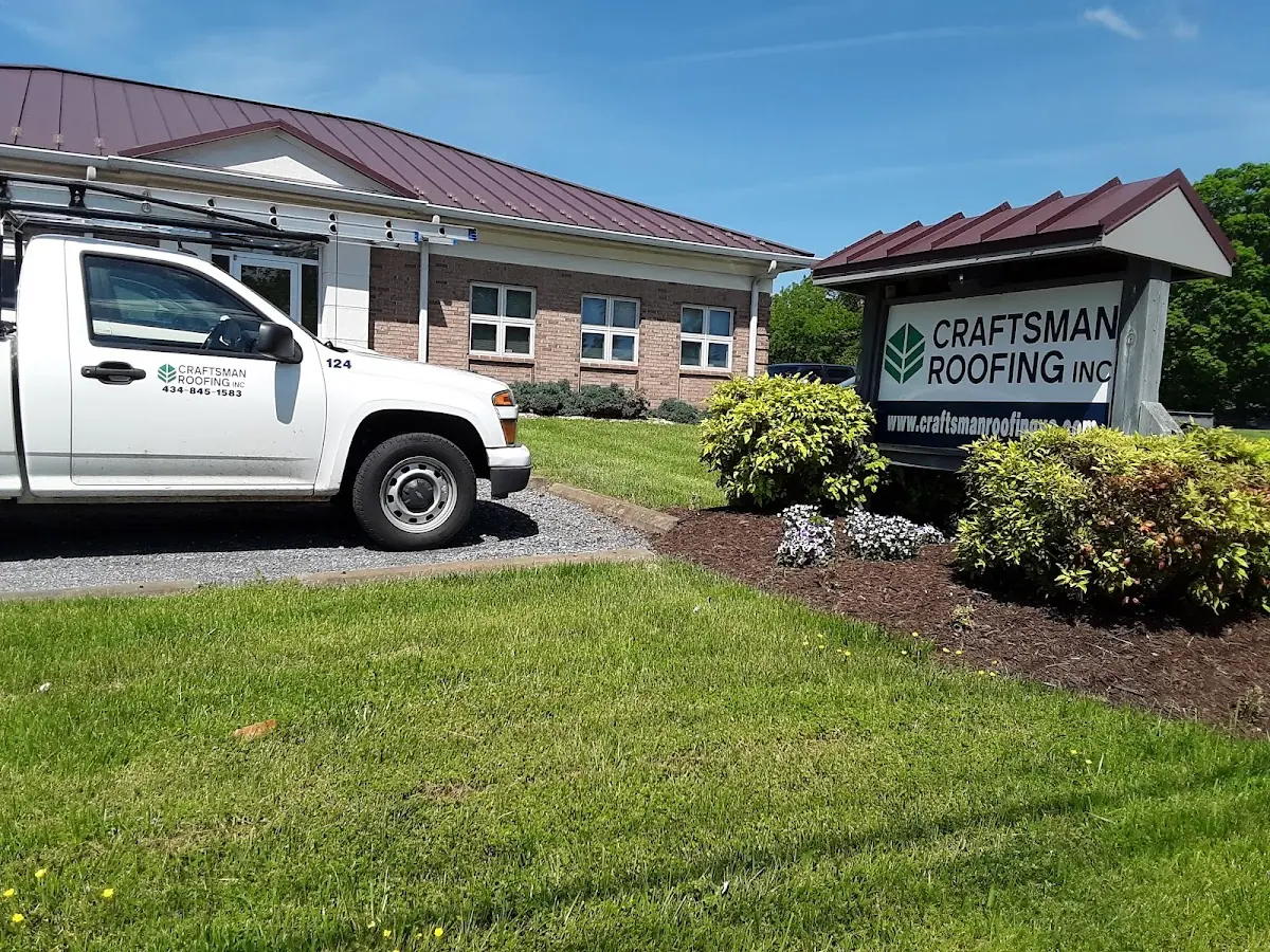 Quality Gutter & Downspout Repair by experienced craftsmen in Warrenville